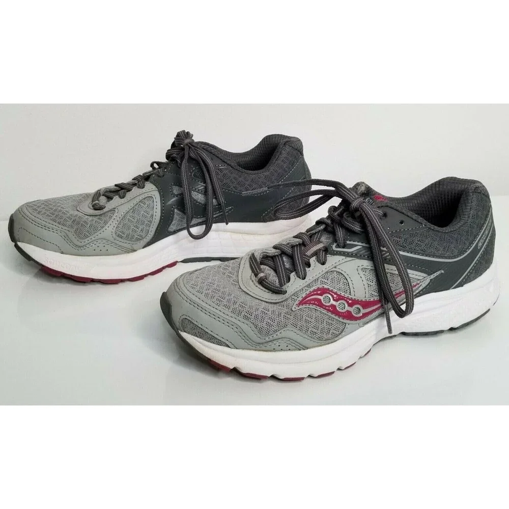 Saucony women pink